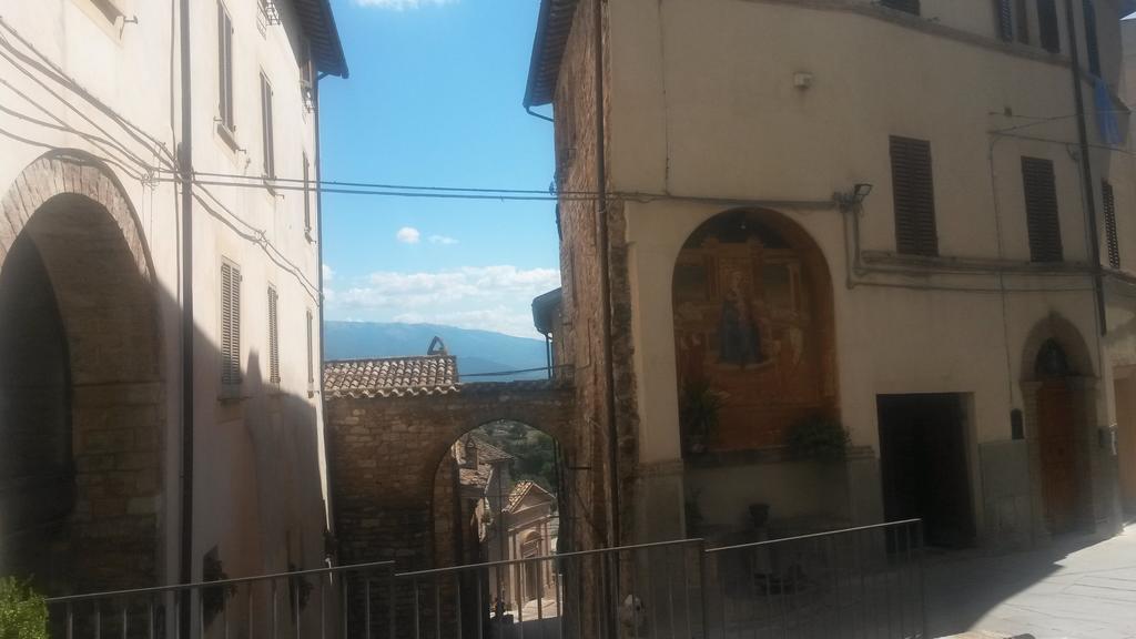 Appartement Residenza Le Volte Degli Angeli à Spello Extérieur photo