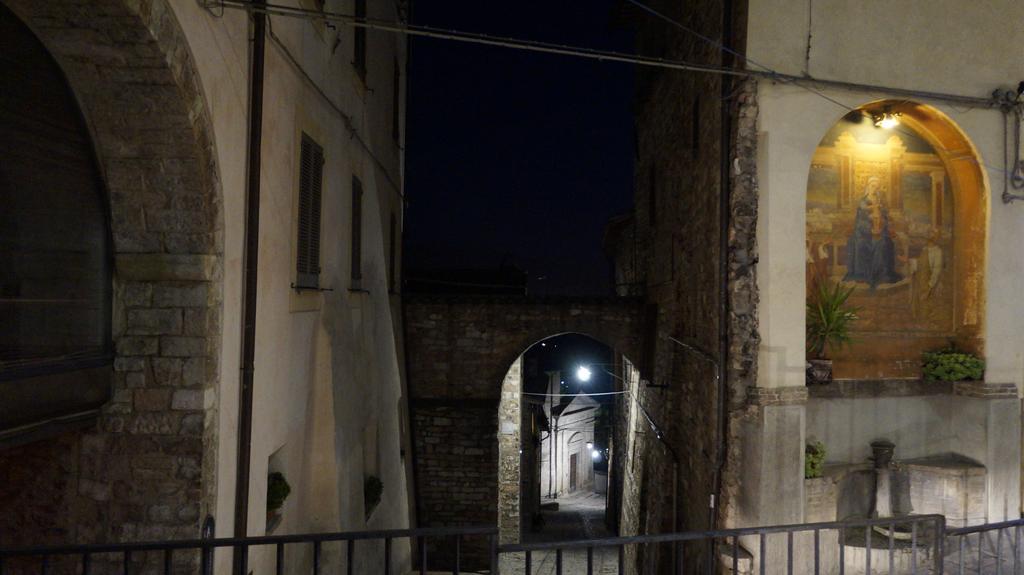 Appartement Residenza Le Volte Degli Angeli à Spello Extérieur photo